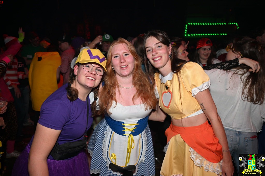 ../Images/Zaterdagavond carnaval 2025 097.jpg